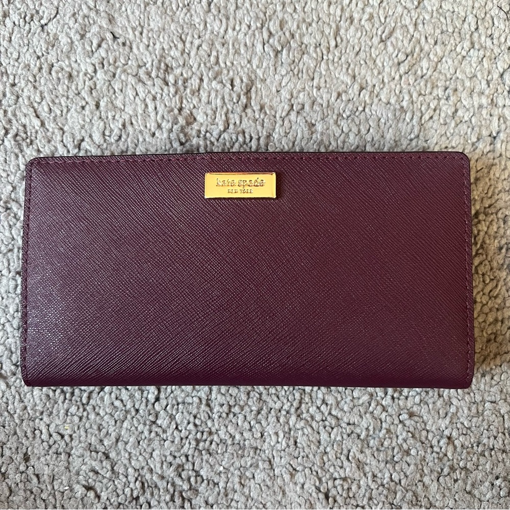 Kate Spade • Madison Large Slim Wallet • NWOT